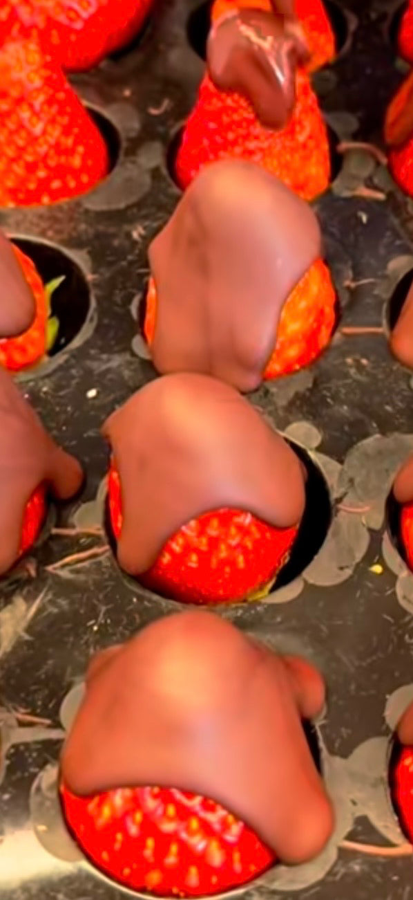 Choclate Poured Strawberry